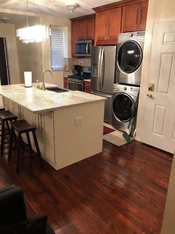 Brooklyn 3 Bedroom 1 Bathroom 8 Minutes To Subway 30 Minutes To Manhattan นิวยอร์ก ภายนอก รูปภาพ