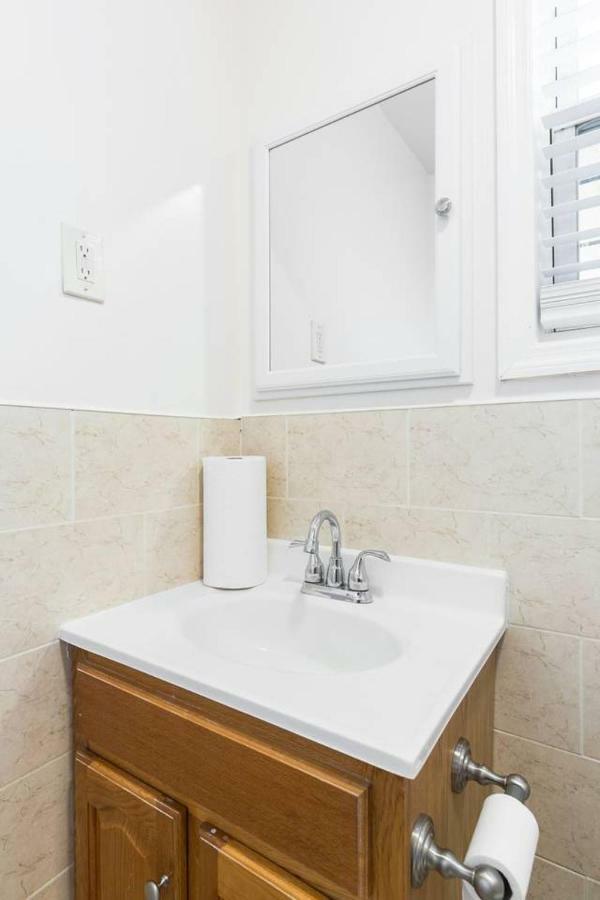 Brooklyn 3 Bedroom 1 Bathroom 8 Minutes To Subway 30 Minutes To Manhattan นิวยอร์ก ภายนอก รูปภาพ